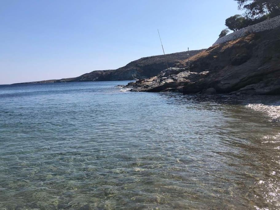 Villa Κυθνος Δρυοπίδα, Στούντιο Χατζής Dhriopís Exterior foto
